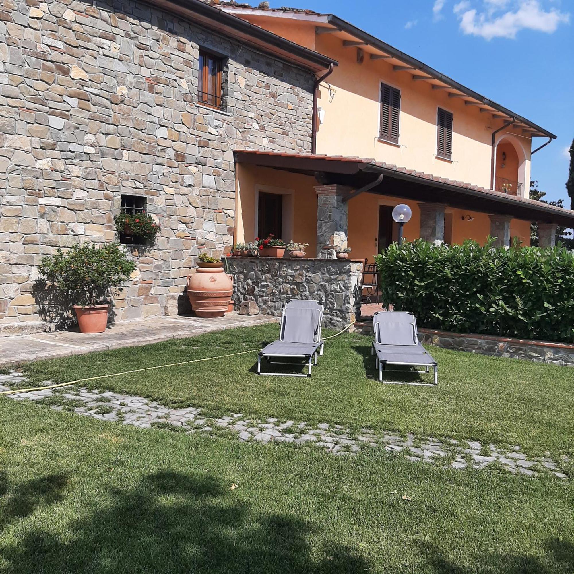 Affittacamere Il Vecchio Mandorlo Quarrata Exterior photo